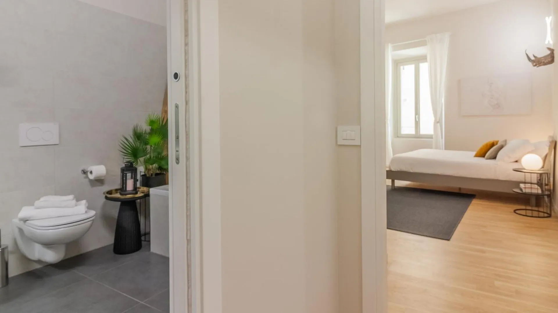 A Night At The Museum - Lake Como Bellano Appartement
