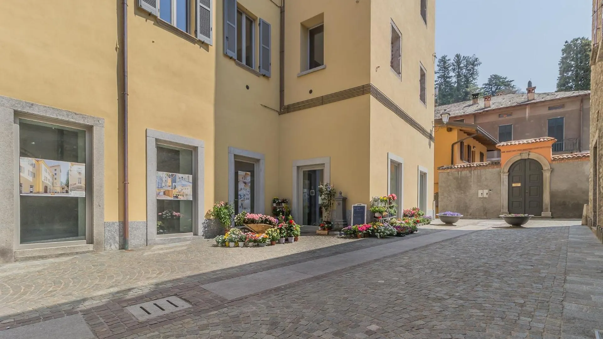 A Night At The Museum - Lake Como Bellano